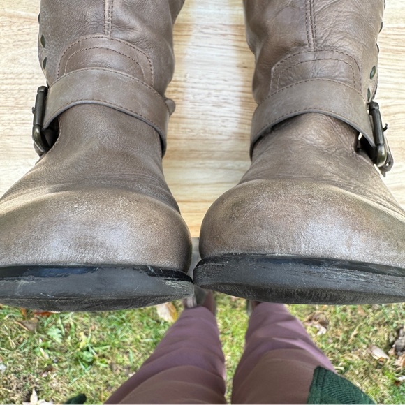 Steve Madden Studded Tall Moto Boots | Size 7 | Gray Leather - Picture 8 of 15